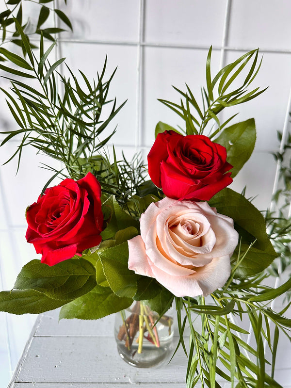 Bouquet de roses mélangées - Spécial St-Valentin