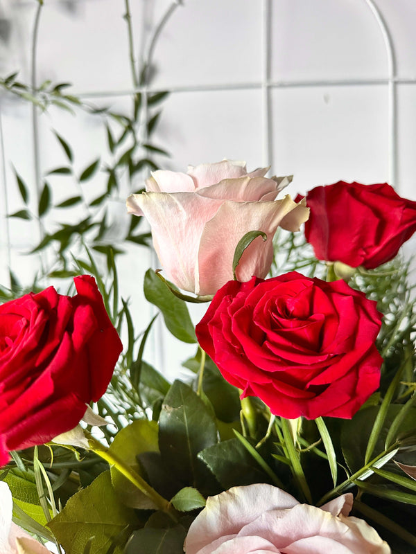 Bouquet de roses mélangées - Spécial St-Valentin