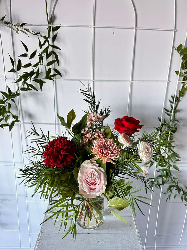 Seasonal bouquet - Valentine's Day special