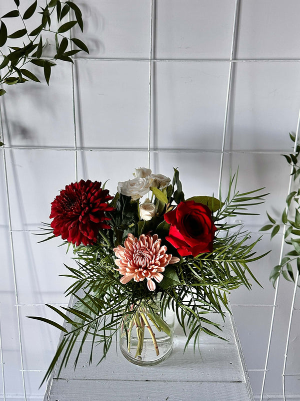 Seasonal bouquet - Valentine's Day special