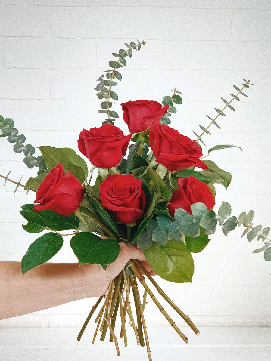 Bouquet of 6 roses – Il était une fleur